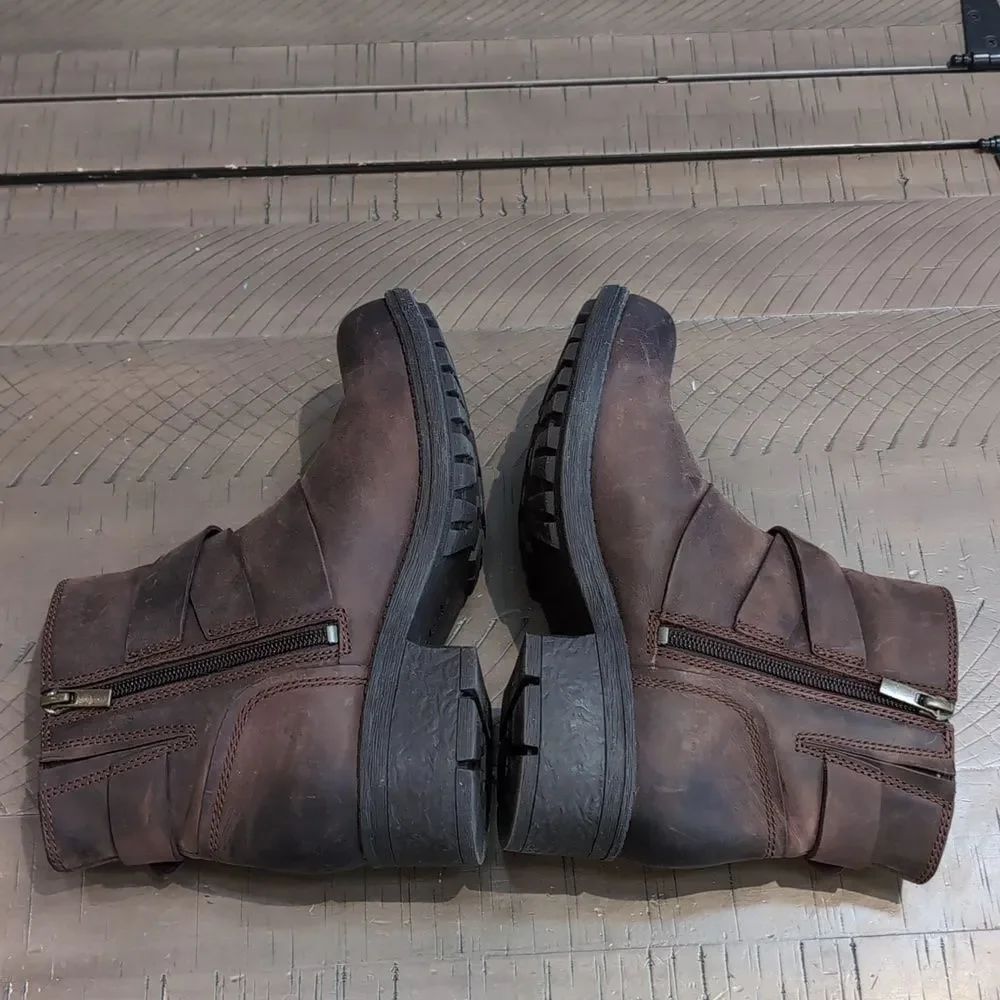 Clarks Artisan Mansi Calla Women's Rugged Brown Leather Ankle Boots  Sz 8 - Picture 6 of 10